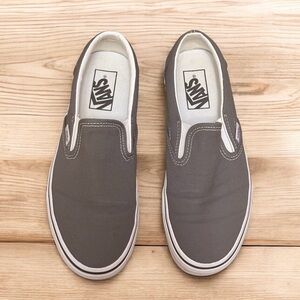 ‼️SOLD - Vans Classic Gray Slip-On Women’s Shoes